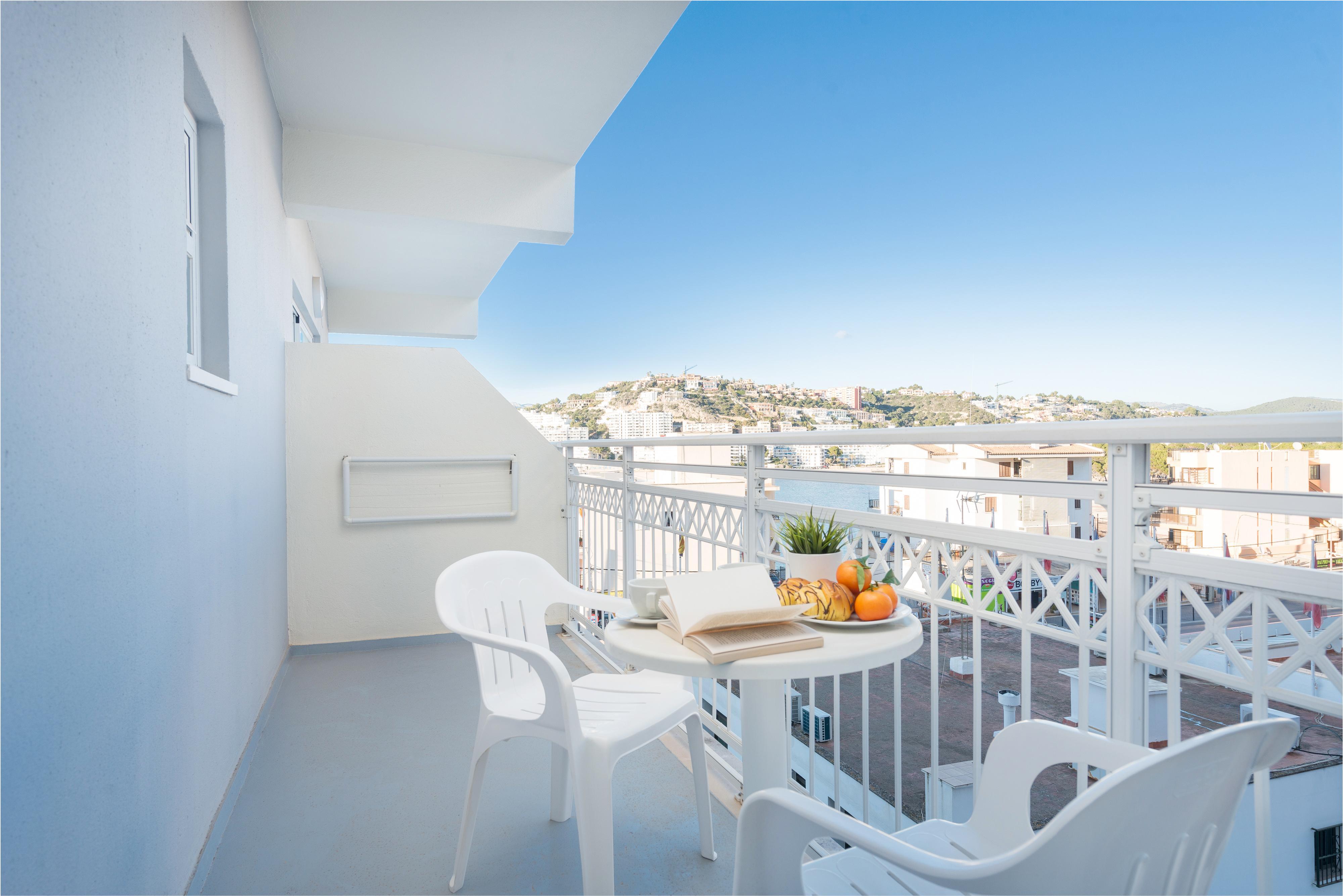 Playas Del Rey Hotel Santa Ponsa Exterior photo