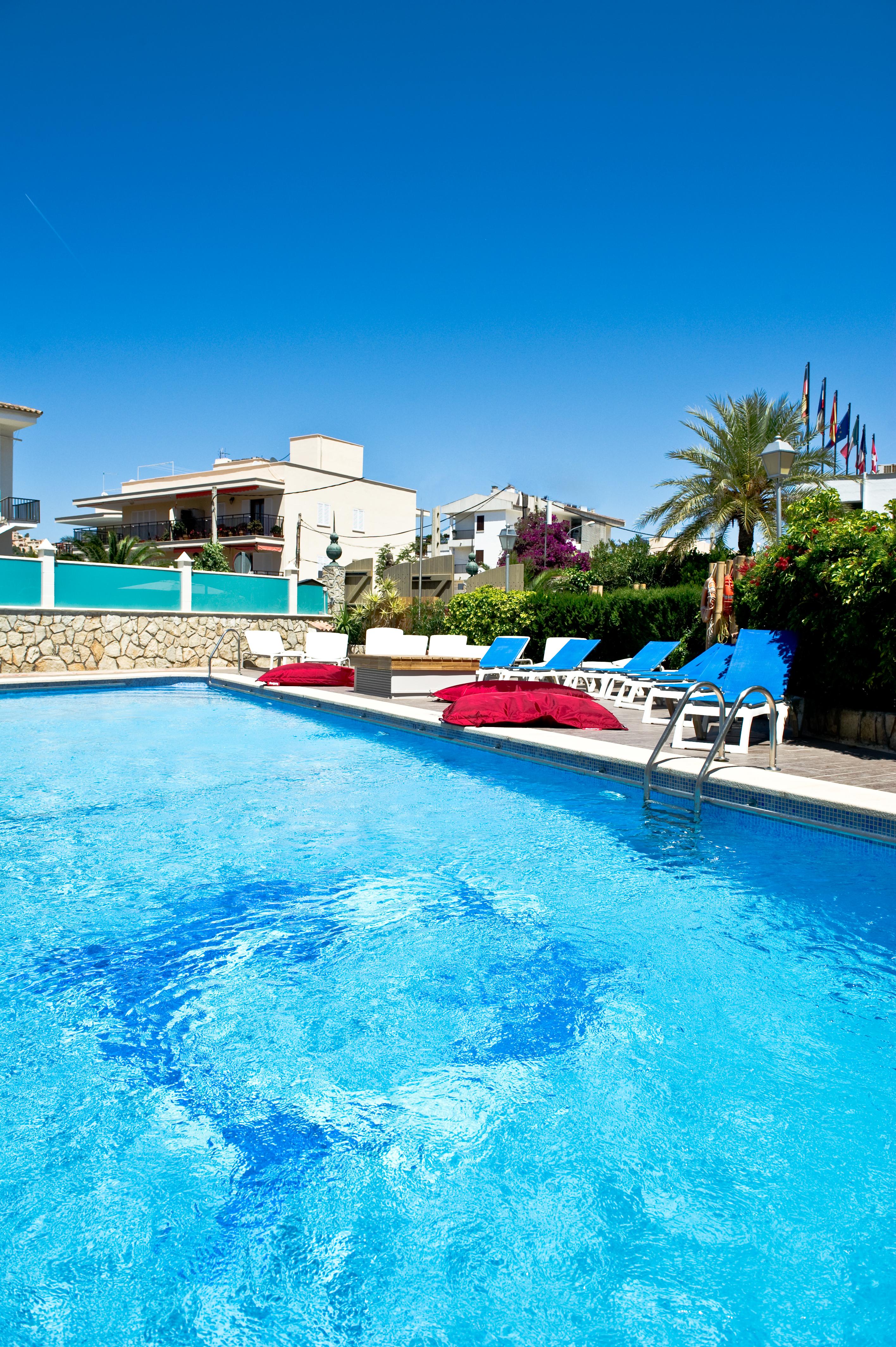 Playas Del Rey Hotel Santa Ponsa Exterior photo